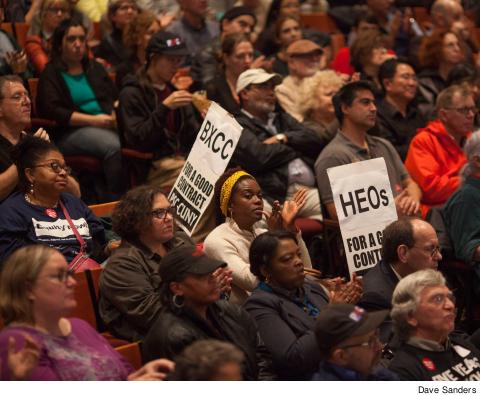 06-151119-Mass-Meeting-12-Sanders.jpg