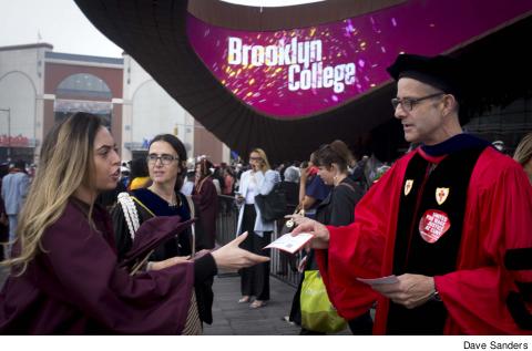 07-bkgrad03.jpg