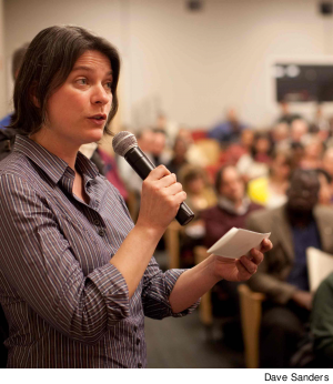 08-Leslie-deGiere-from-BCC-mayoralforum19.jpg